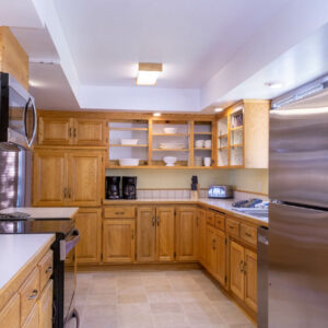 Heritage Family reunion cabin Kitchen